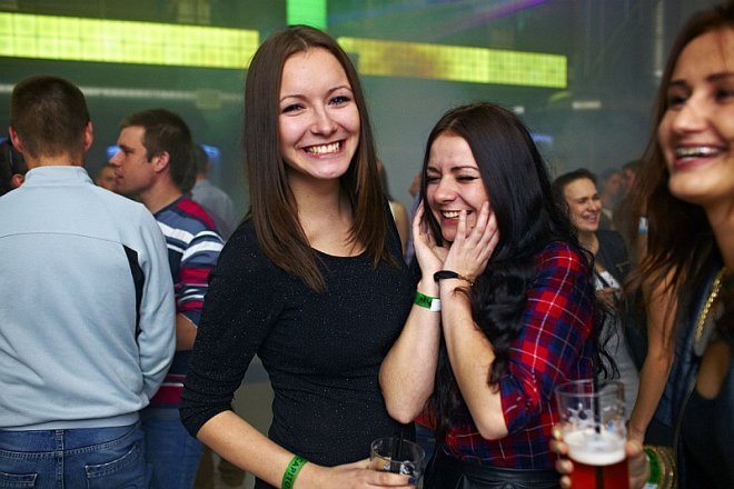 Wielkie otwarcie Clubu Capitol. Zagrał DJ Adamus [26.10.2013] - zdjęcie #21 - eOstroleka.pl