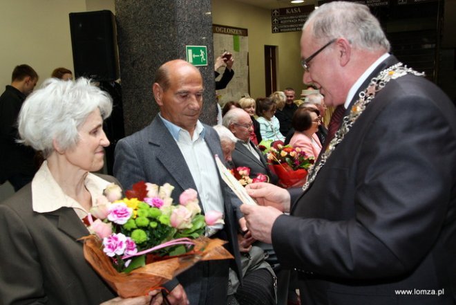 Łomża: Złote Gody w Ratuszu - zdjęcie #7 - eOstroleka.pl