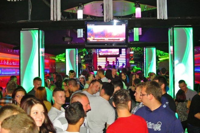 Clubie Ibiza Zalesie: Koncert zespołu Verdis [26.10.2013] - zdjęcie #67 - eOstroleka.pl