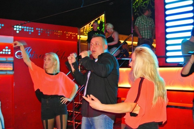 Clubie Ibiza Zalesie: Koncert zespołu Verdis [26.10.2013] - zdjęcie #55 - eOstroleka.pl
