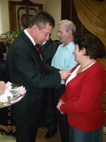 Myszyniec: Uroczyste wręczenie medali za długoletnie pożycie [28.10.2013] - zdjęcie #1 - eOstroleka.pl