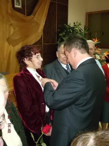 Myszyniec: Uroczyste wręczenie medali za długoletnie pożycie [28.10.2013] - zdjęcie #2 - eOstroleka.pl