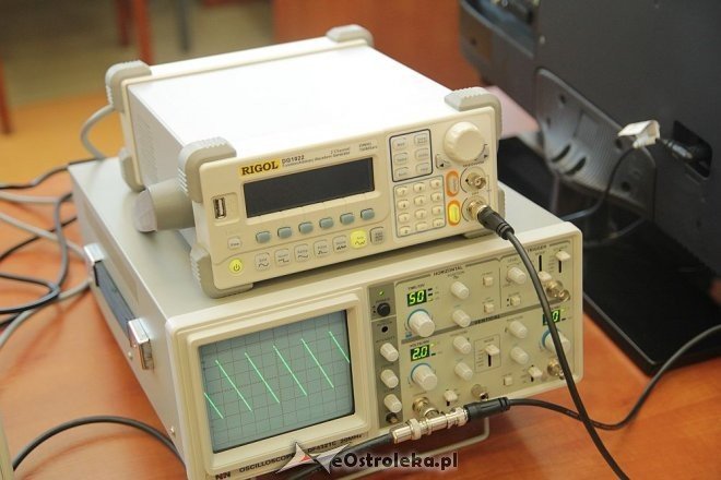 Uroczyste otwarcie pracowni elektromechatronicznej w ZSZ nr 1 - zdjęcie #25 - eOstroleka.pl