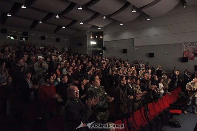 Koncert zespołu Forteca oraz film poświęcony pułkownikowi Pileckiemu [28.10.2013] - zdjęcie #45 - eOstroleka.pl
