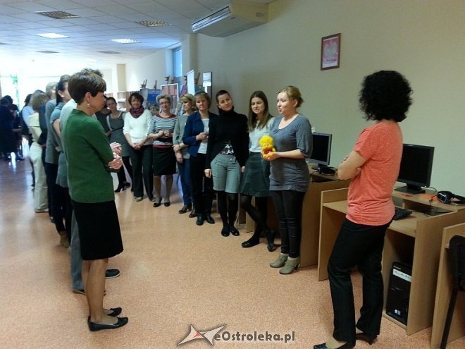 „Elementy biblioterapii – Na dobry początek” - warsztaty dla nauczycieli [29.10.2013] - zdjęcie #3 - eOstroleka.pl