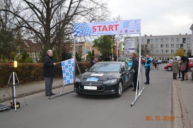 Ostrów Mazowiecka: Electric Marathon [31.10.2013] - zdjęcie #13 - eOstroleka.pl