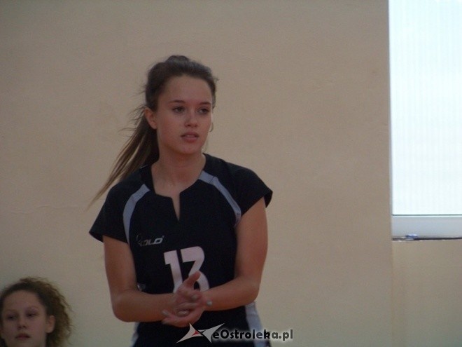 Kadetki: Nike Ostrołęka - Olimpia Węgrów (03.11.2013) - zdjęcie #5 - eOstroleka.pl