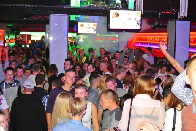 Halloween w Clubie Ibiza: Wystąpił DJ Hazel [02.11.2013] - zdjęcie #68 - eOstroleka.pl