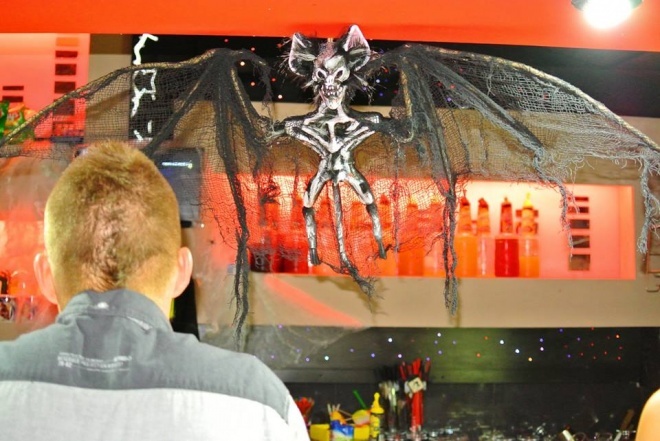 Halloween w Clubie Ibiza: Wystąpił DJ Hazel [02.11.2013] - zdjęcie #40 - eOstroleka.pl