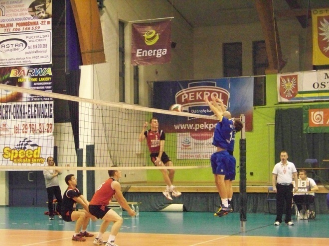 IV liga: SPS Volley Ostrołęka - Iskra Volley Zielona (03.11.2013) - zdjęcie #24 - eOstroleka.pl