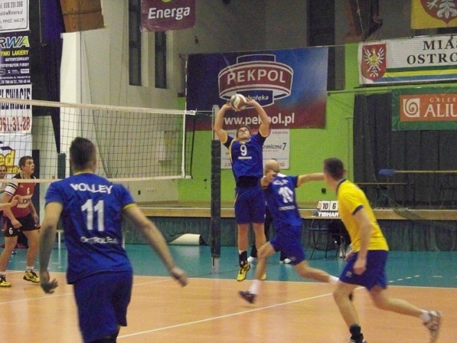 IV liga: SPS Volley Ostrołęka - Iskra Volley Zielona (03.11.2013) - zdjęcie #22 - eOstroleka.pl