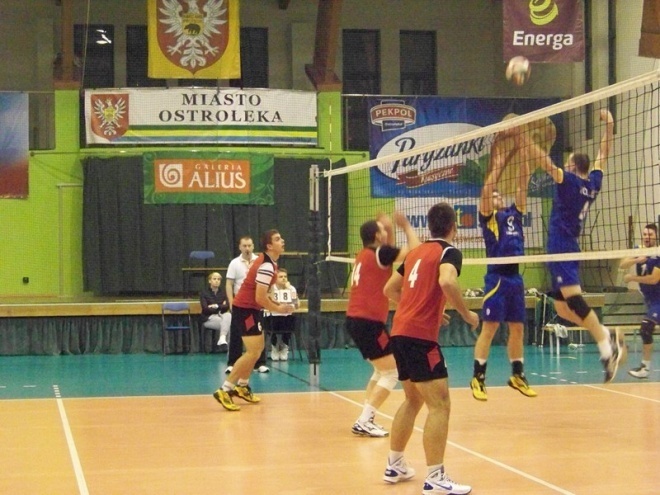 IV liga: SPS Volley Ostrołęka - Iskra Volley Zielona (03.11.2013) - zdjęcie #19 - eOstroleka.pl