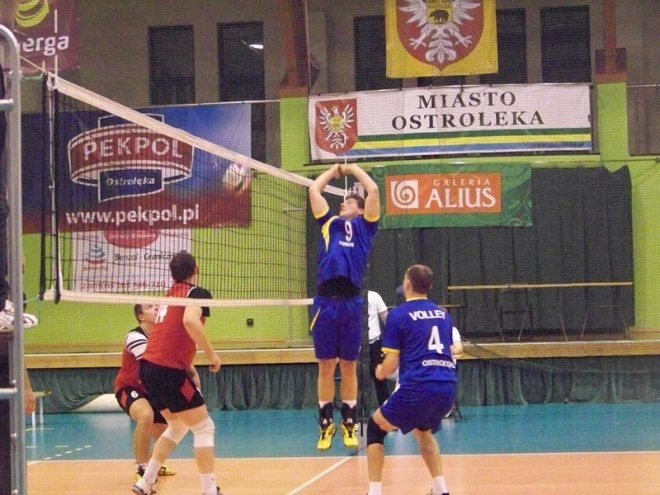 IV liga: SPS Volley Ostrołęka - Iskra Volley Zielona (03.11.2013) - zdjęcie #13 - eOstroleka.pl
