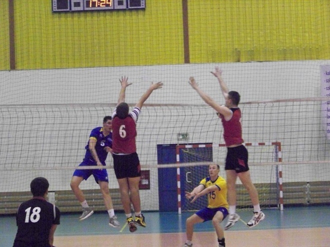 IV liga: SPS Volley Ostrołęka - Iskra Volley Zielona (03.11.2013) - zdjęcie #4 - eOstroleka.pl