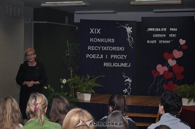 XIX Międzyszkolny Konkurs Recytatorski Prozy i Poezji Religijnej [05.11.2013] - zdjęcie #6 - eOstroleka.pl
