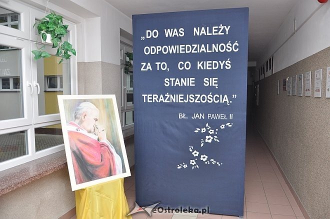 XIX Międzyszkolny Konkurs Recytatorski Prozy i Poezji Religijnej [05.11.2013] - zdjęcie #1 - eOstroleka.pl