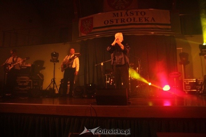Legendarne „Czerwone Gitary” zagrały w Ostrołęce [ZDJĘCIA] - zdjęcie #27 - eOstroleka.pl