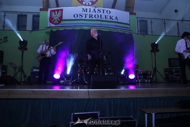Legendarne „Czerwone Gitary” zagrały w Ostrołęce [ZDJĘCIA] - zdjęcie #14 - eOstroleka.pl