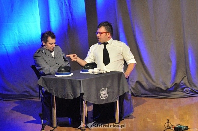 Kabaret Młodych Panów w Ostrołęce: Udowodnili, że są „Bezczelnie młodzi” [06.11.2013] - zdjęcie #82 - eOstroleka.pl