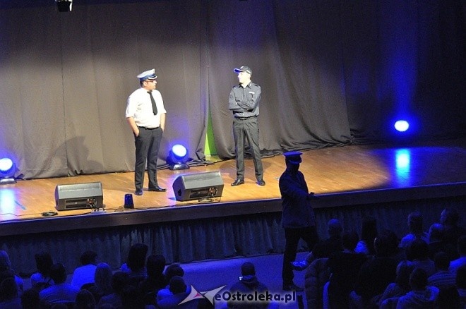 Kabaret Młodych Panów w Ostrołęce: Udowodnili, że są „Bezczelnie młodzi” [06.11.2013] - zdjęcie #78 - eOstroleka.pl