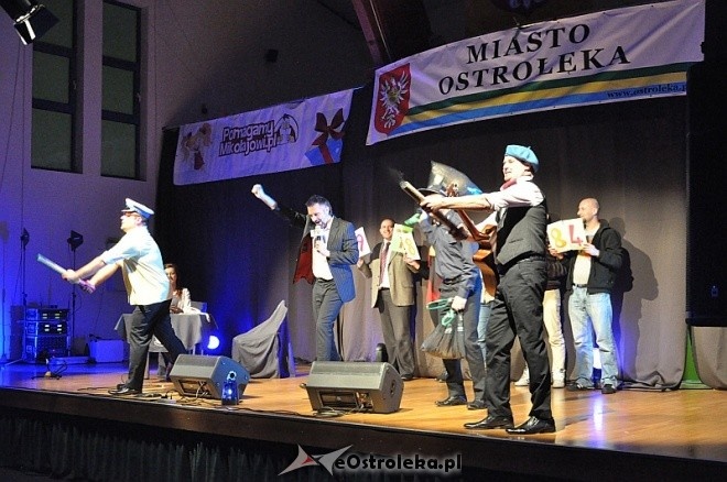 Kabaret Młodych Panów w Ostrołęce: Udowodnili, że są „Bezczelnie młodzi” [06.11.2013] - zdjęcie #31 - eOstroleka.pl