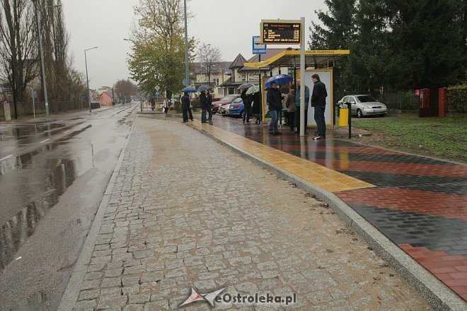 Nowa zatoczka autobusowa przy ulicy Sienkiewicza [ZDJĘCIA] - zdjęcie #6 - eOstroleka.pl
