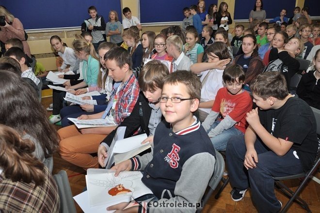 Premiera filmu stworzonego przez dzieci z Szkoły Podstawowej nr 1 w ramach warsztatów animacji filmowej pn. „Animacja dla każdego” [08.11. - zdjęcie #1 - eOstroleka.pl
