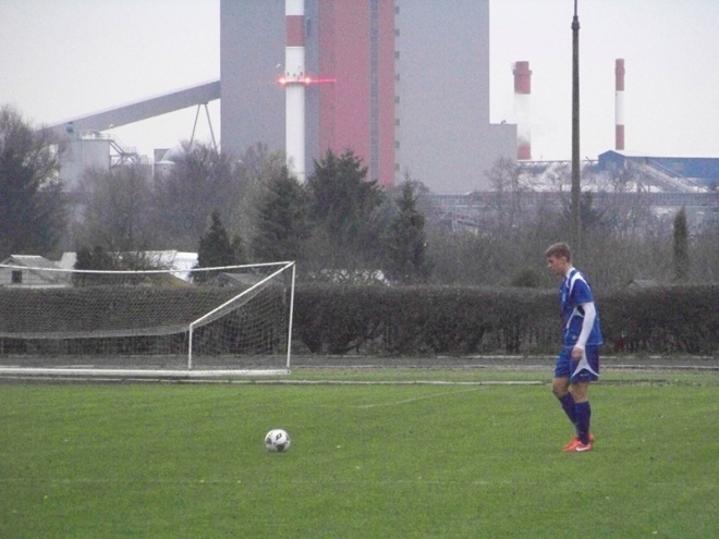 Korona HiD Ostrołęka - Wisła II Płock (09.11.2013) - zdjęcie #23 - eOstroleka.pl