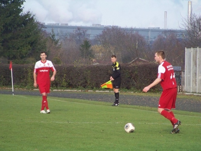 Narew Ostrołęka - KS Łomianki (10.11.2013) - zdjęcie #40 - eOstroleka.pl