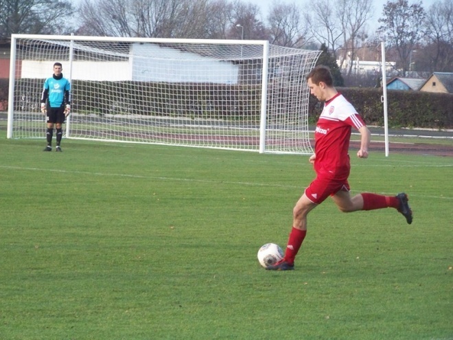 Narew Ostrołęka - KS Łomianki (10.11.2013) - zdjęcie #20 - eOstroleka.pl
