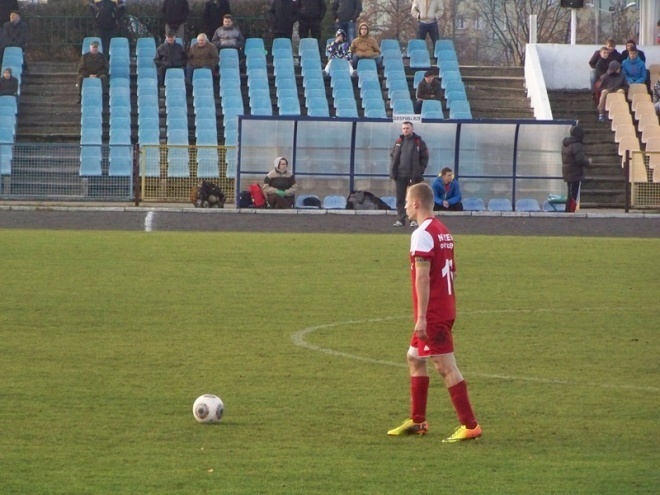 Narew Ostrołęka - KS Łomianki (10.11.2013) - zdjęcie #10 - eOstroleka.pl
