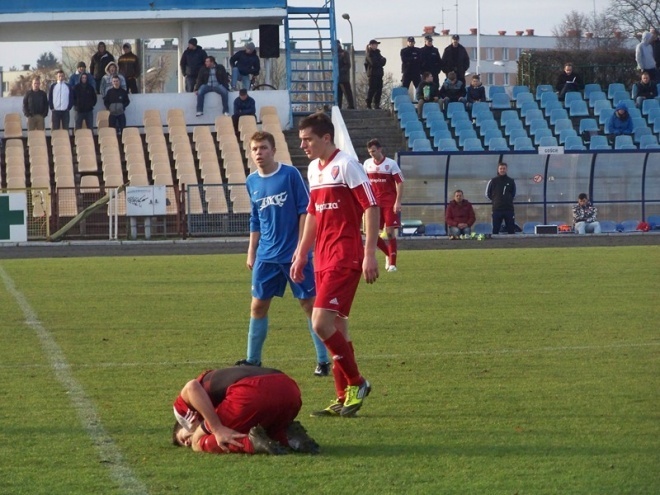 Narew Ostrołęka - KS Łomianki (10.11.2013) - zdjęcie #25 - eOstroleka.pl