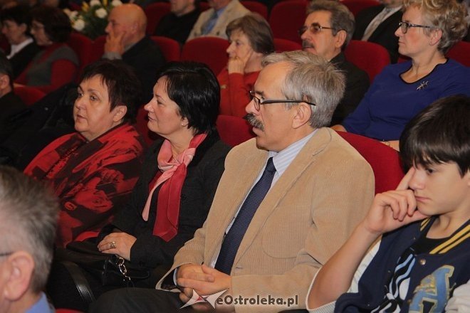 Uroczysta sesja Rady Miasta z okazji Święta Niepodległości [ZDJĘCIA] - zdjęcie #25 - eOstroleka.pl