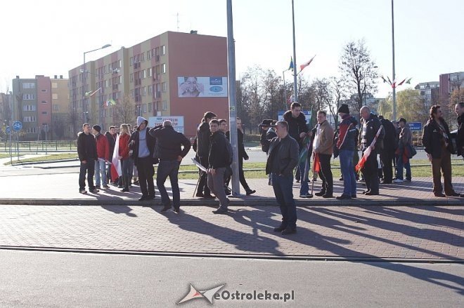 Marsz Niepodległości [11.11.2013] - zdjęcie #1 - eOstroleka.pl