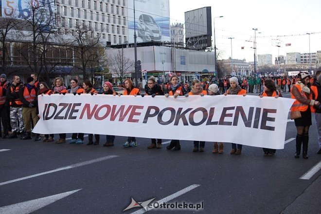 Marsz Niepodległości [11.11.2013] - zdjęcie #8 - eOstroleka.pl