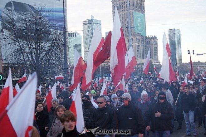 Marsz Niepodległości [11.11.2013] - zdjęcie #26 - eOstroleka.pl