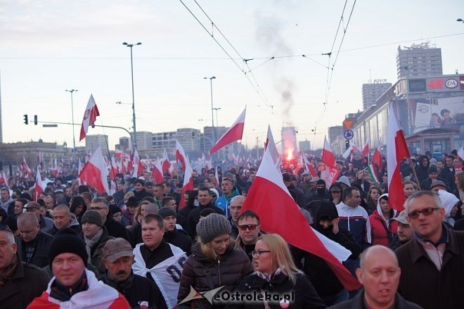Marsz Niepodległości [11.11.2013] - zdjęcie #27 - eOstroleka.pl