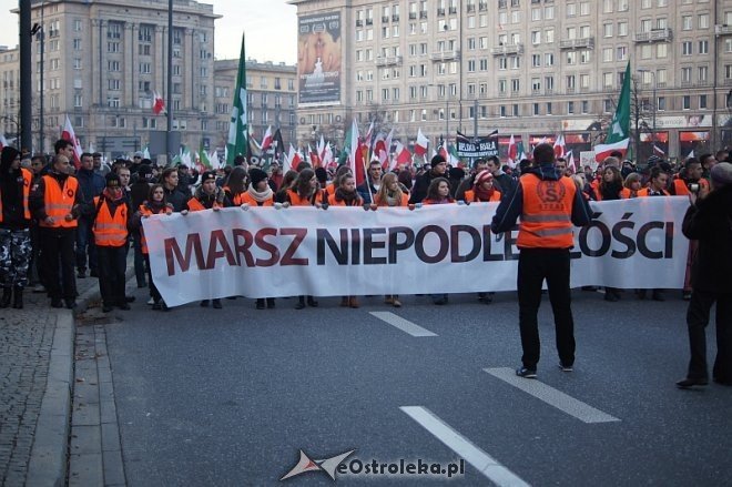 Marsz Niepodległości [11.11.2013] - zdjęcie #59 - eOstroleka.pl
