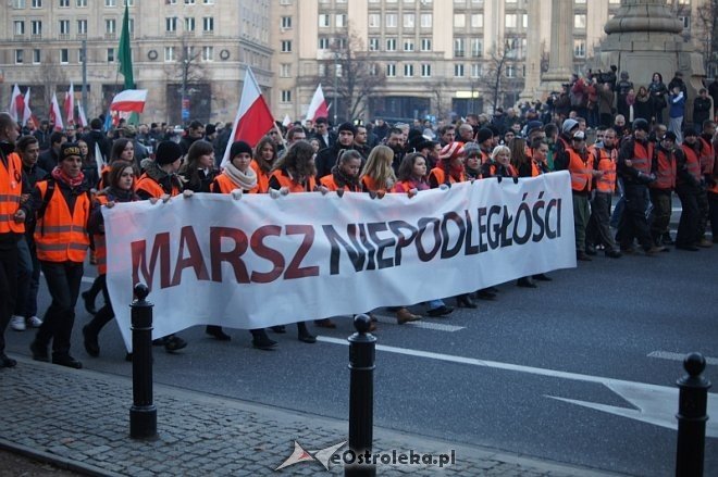 Marsz Niepodległości [11.11.2013] - zdjęcie #61 - eOstroleka.pl