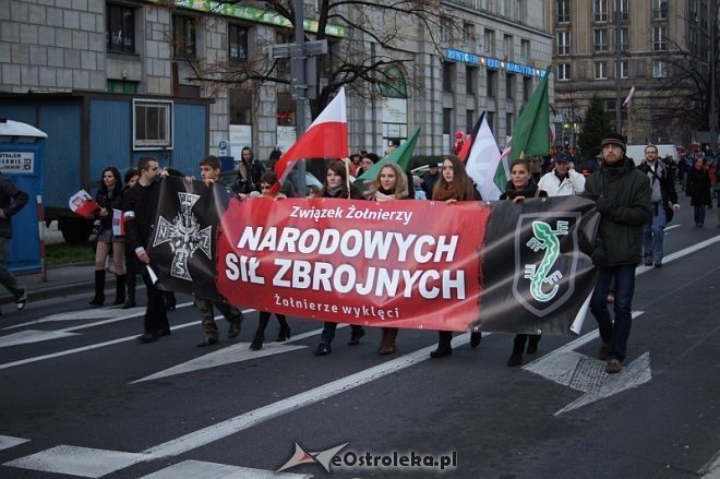 Marsz Niepodległości [11.11.2013] - zdjęcie #60 - eOstroleka.pl