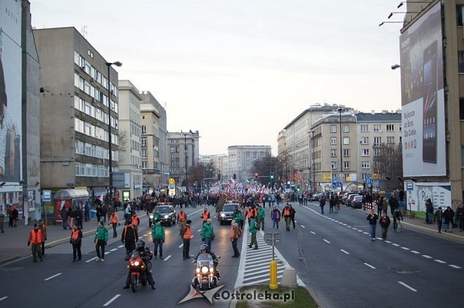 Marsz Niepodległości [11.11.2013] - zdjęcie #68 - eOstroleka.pl