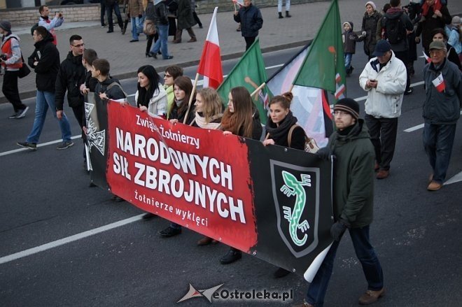 Marsz Niepodległości [11.11.2013] - zdjęcie #75 - eOstroleka.pl