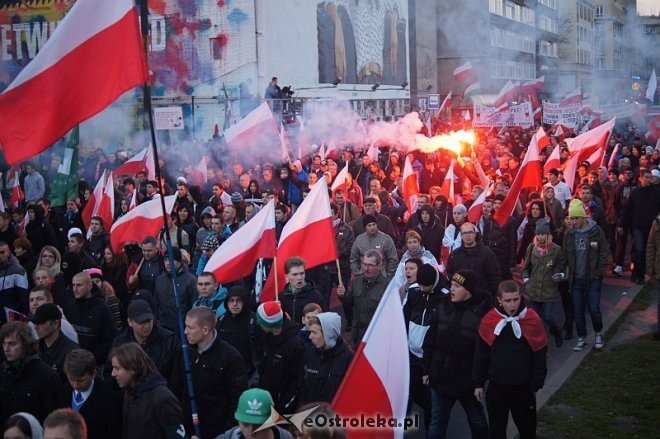 Marsz Niepodległości [11.11.2013] - zdjęcie #95 - eOstroleka.pl