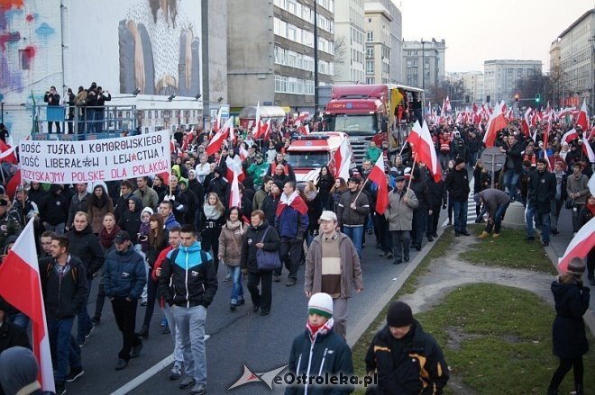 Marsz Niepodległości [11.11.2013] - zdjęcie #105 - eOstroleka.pl