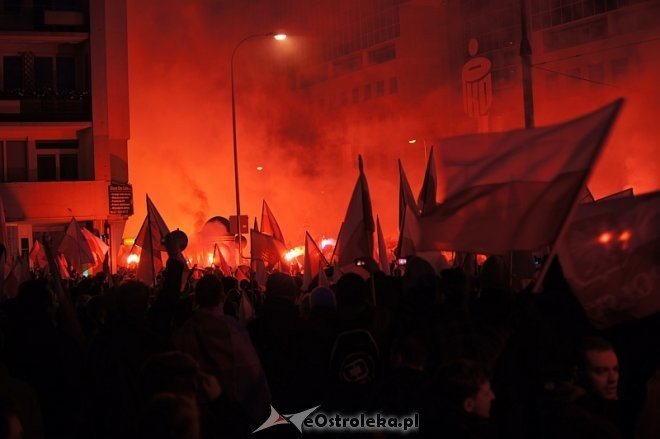 Marsz Niepodległości [11.11.2013] - zdjęcie #123 - eOstroleka.pl