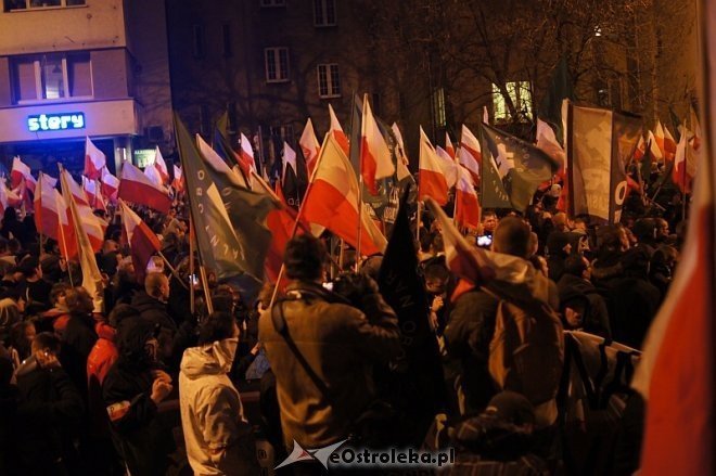 Marsz Niepodległości [11.11.2013] - zdjęcie #137 - eOstroleka.pl