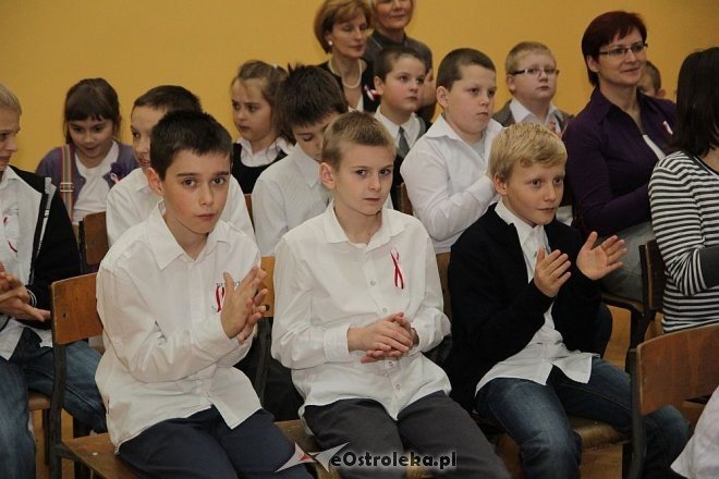 Dzień Patrona w SP nr 6 im. Orła Białego w Ostrołęce [13.11.2013] - zdjęcie #34 - eOstroleka.pl