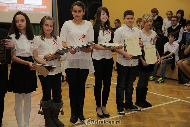 Dzień Patrona w SP nr 6 im. Orła Białego w Ostrołęce [13.11.2013] - zdjęcie #6 - eOstroleka.pl