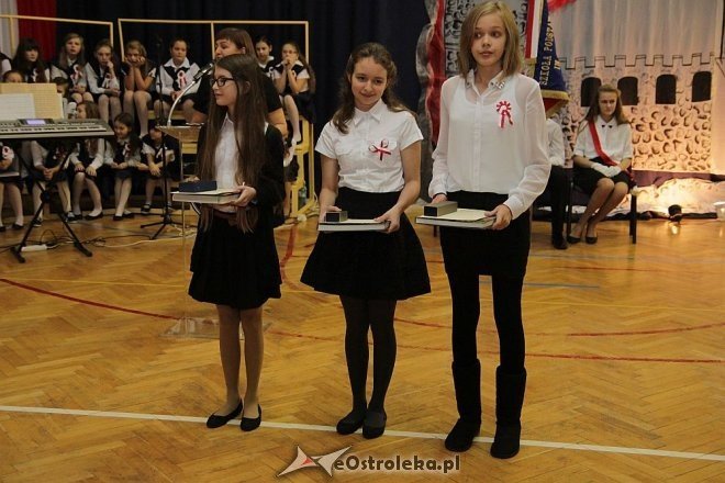 Dzień Patrona w SP nr 6 im. Orła Białego w Ostrołęce [13.11.2013] - zdjęcie #1 - eOstroleka.pl