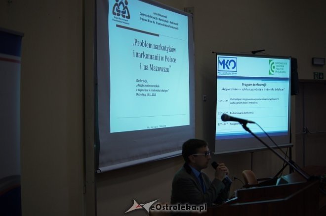 „Bezpieczeństwo w szkole a zagrożenia w środowisku lokalnym” - konferencja w Wyższej Szkole Administracji Publicznej [14.11.2013] - zdjęcie #1 - eOstroleka.pl